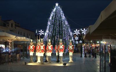 Πλούσιο πρόγραμμα χριστουγεννιάτικων εκδηλώσεων το Σαββατοκύριακο στο Αίγιο – Όλη η πόλη, μια γιορτή!